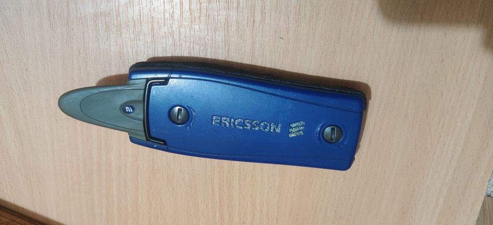 Продам раритетный Ericsson R310S рабочий