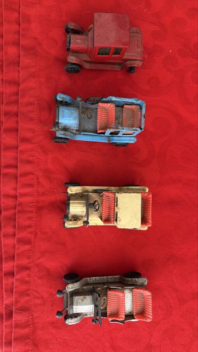 Carros miniatura vintage