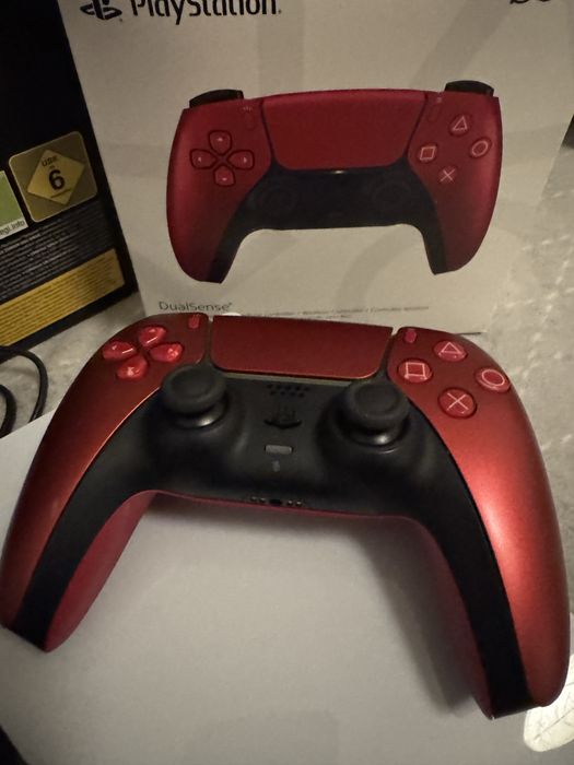 PlayStation 5 Digital edition com 2 comandos