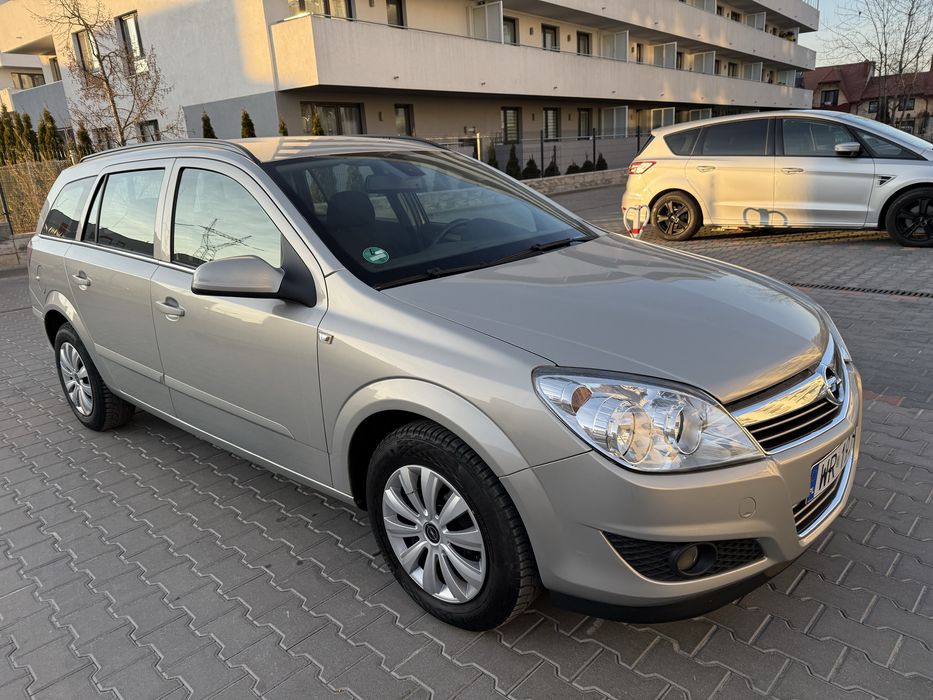 Opel Astra 1.6b•2009r•180tys•STAN NOWEGO AUTA•Oryginal•Okazja