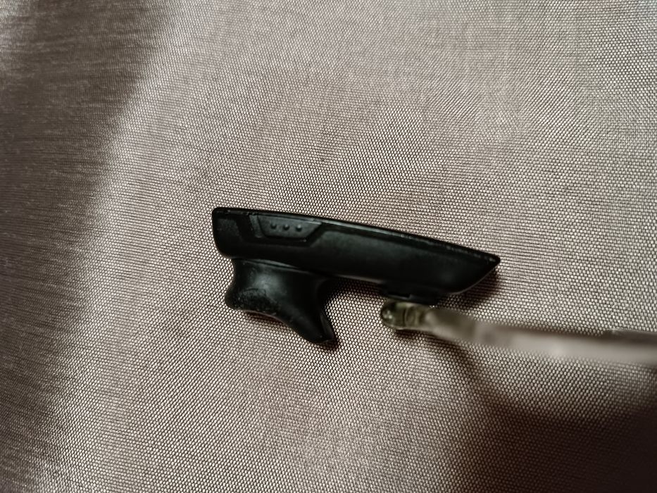 Блютуз гарнитура Plantronics E-50