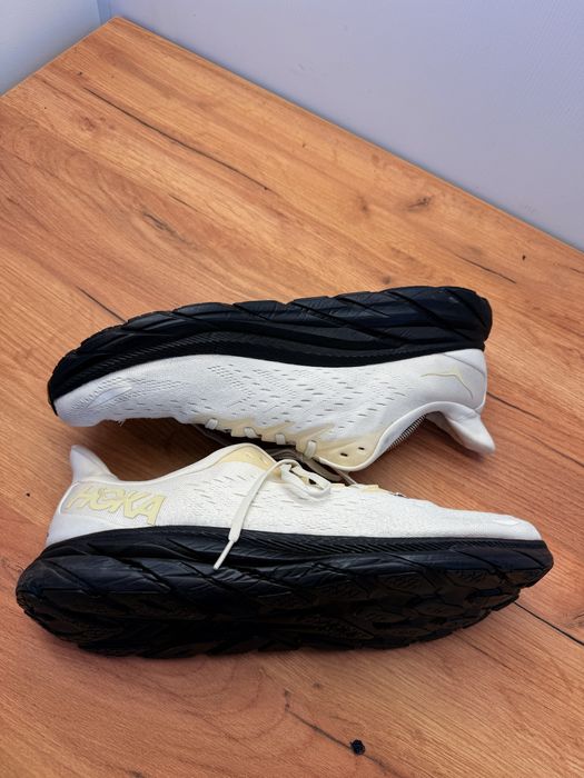 Кросівки Hoka Clifton 8 50.5 розмір О678