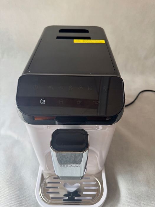 Automatyczny Ekspres Ciśnieniowy Cecotec Cremmaet Macchia 1350 W Biały