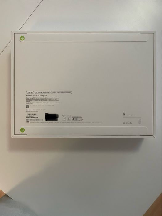 MacBook Pro M5 512GB Novo Selado
