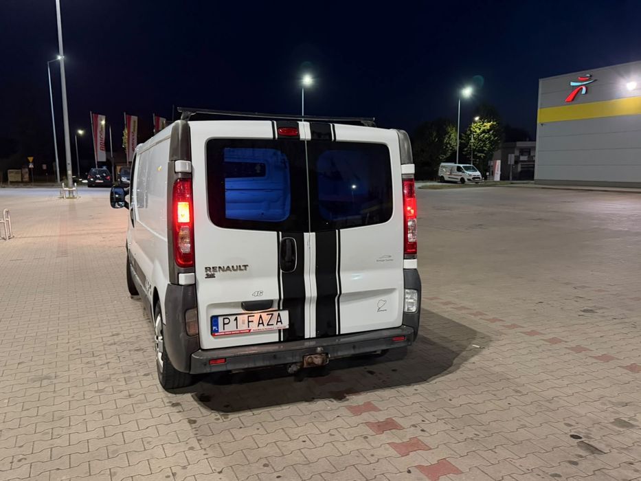 Renault Trafic Long Blaszak
