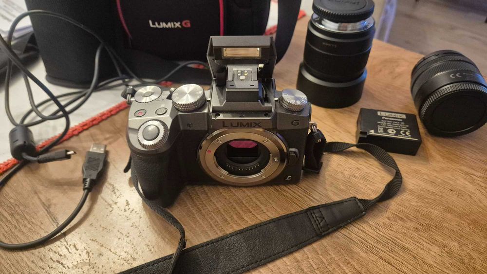 Aparat Lumix DMC-G7 Bezlusterkowiec