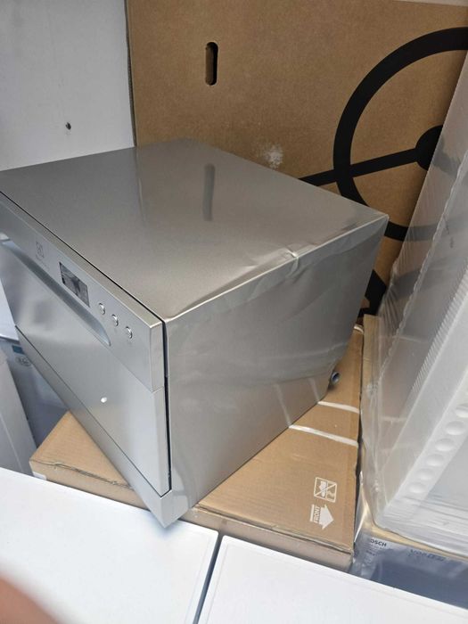 nowa Electrolux mini Zmywarka kompaktowa ESF2400OS gwar 2 lata X2