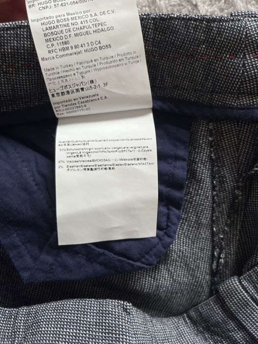 Spodnie z wełną Hugo Boss S