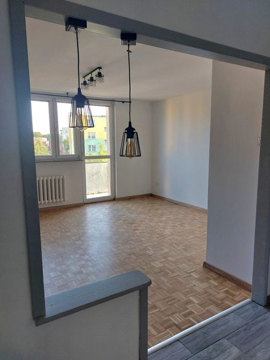Wynajmę mieszkanie 56m2, 3 pokoje