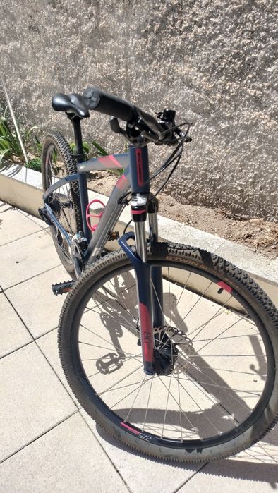 Bicicleta BTT Rockrider ST 520 27,5"