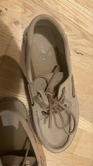 Wakacyjne mokasyny z pull n bear