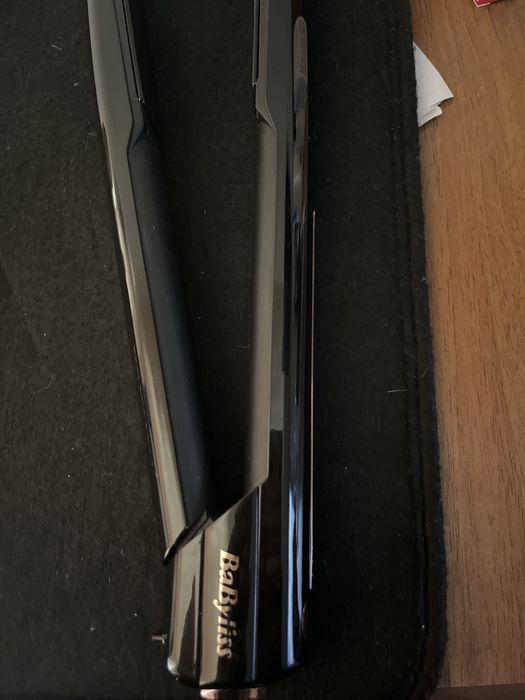 Babyliss вирівнювач