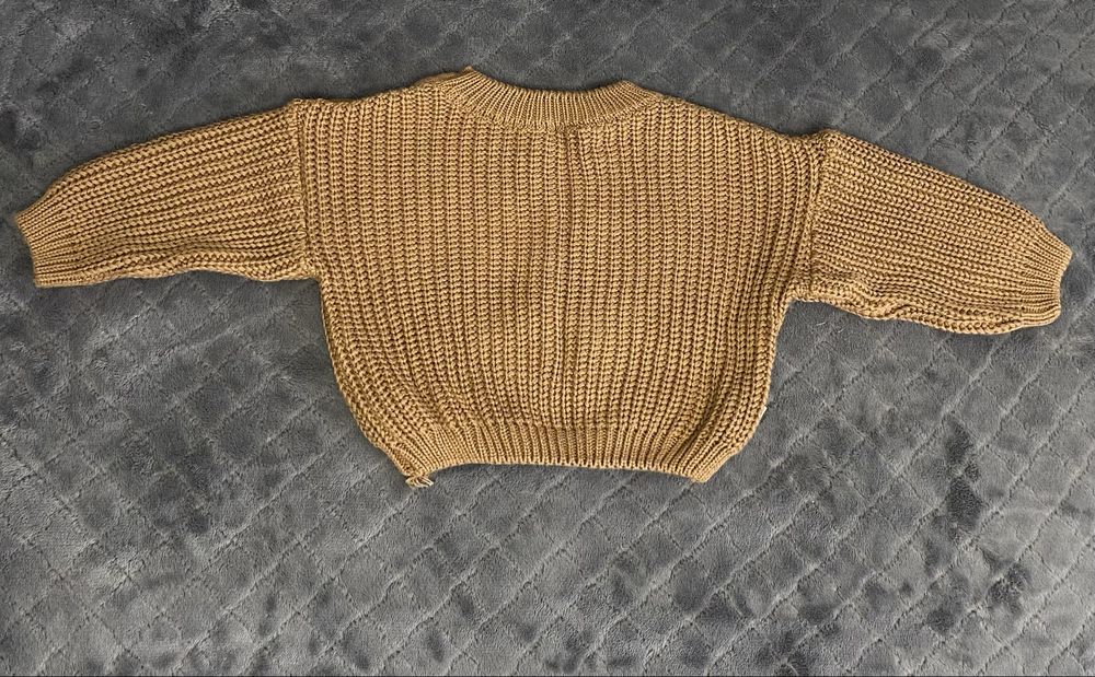 Вʼязана кофтинка Little Angel