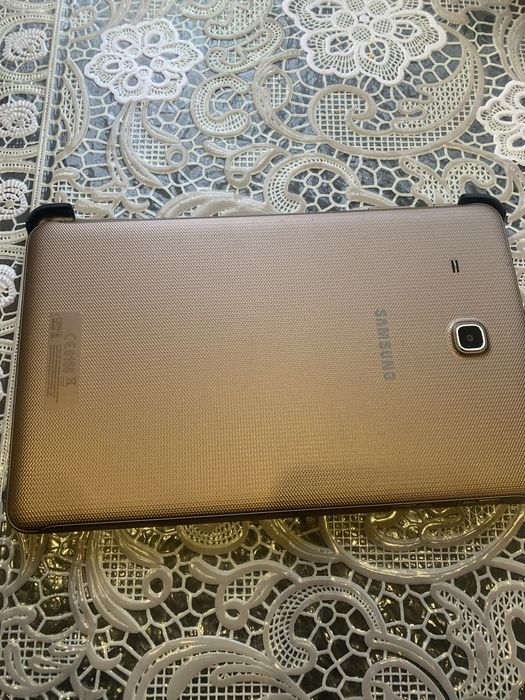 Планшет Samsung продам