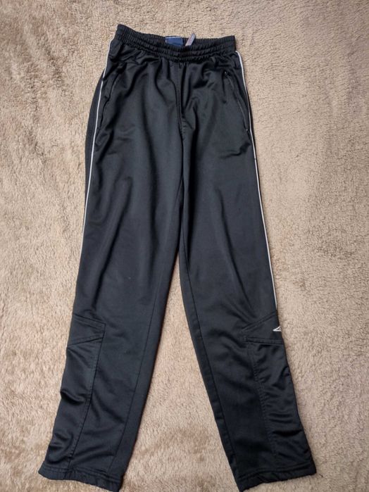 spodnie Umbro i koszulka higear S/M 170