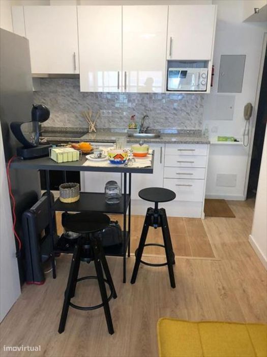 Apartamento com 1 quartos - localizado em Paço de Arcos Lisbon