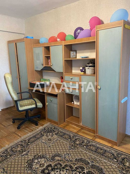 3-кімнатна квартира з газом 65м  з бонусом из двох кімнат 55м на другому поверсі на пл.Толбухіна - View 2