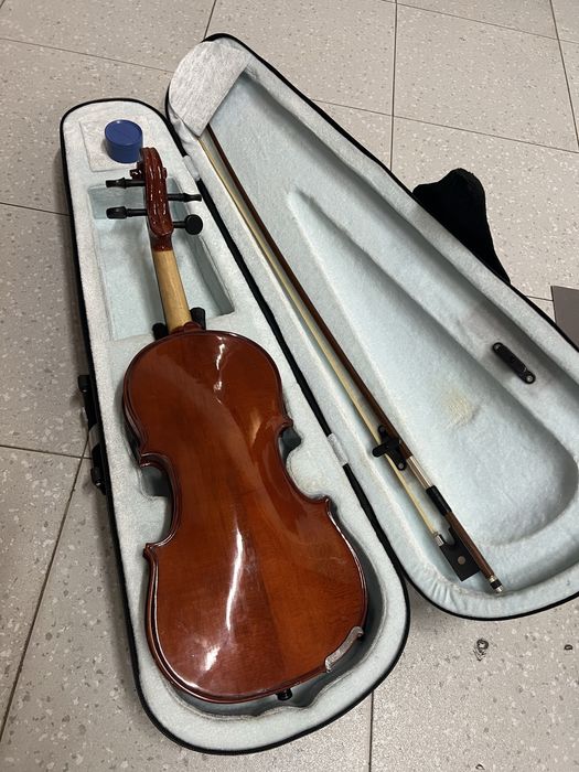 Violino 3/4 com estojo