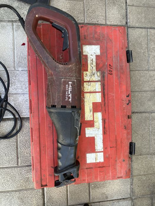 Пила шабельна Hilti
