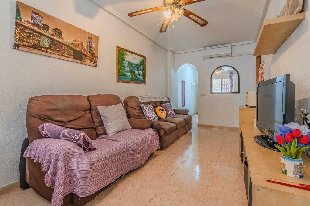 Квартира 2 кімнати та спільний басейн | Торрев'єха, Іспанія