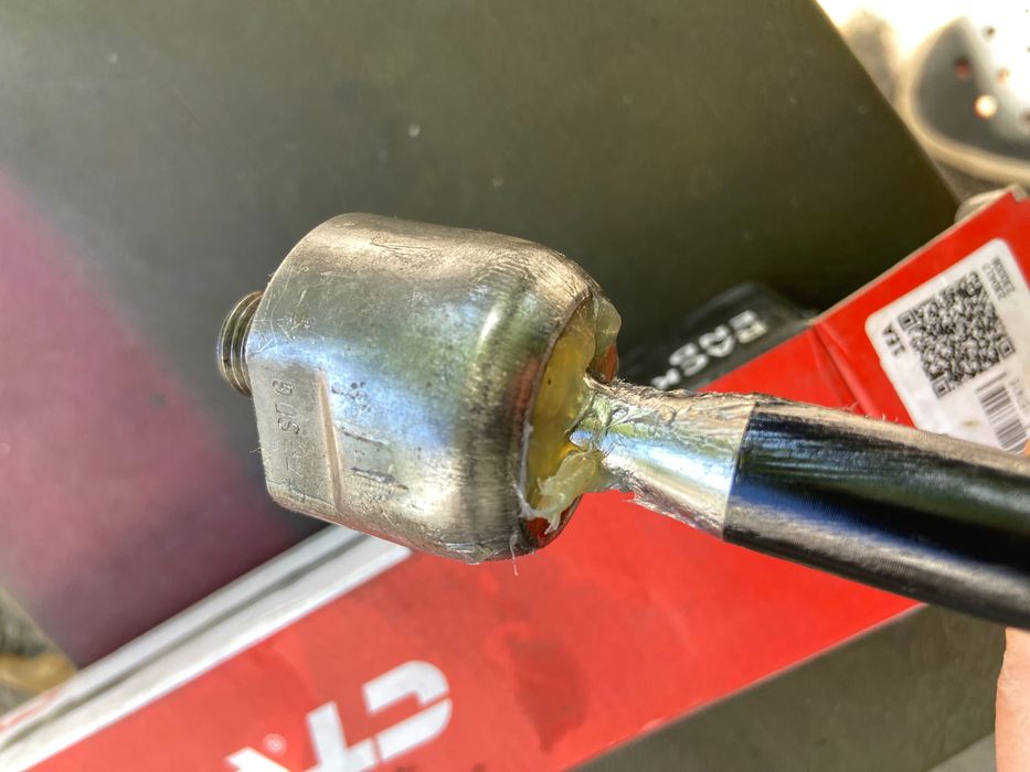 Рульова тяга Лів/Прав 200/234,6мм NISSAN JUKE,LEAF,NV200 CTR CR0506