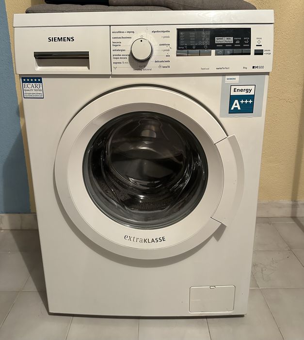Máquina de lavar roupa Siemens