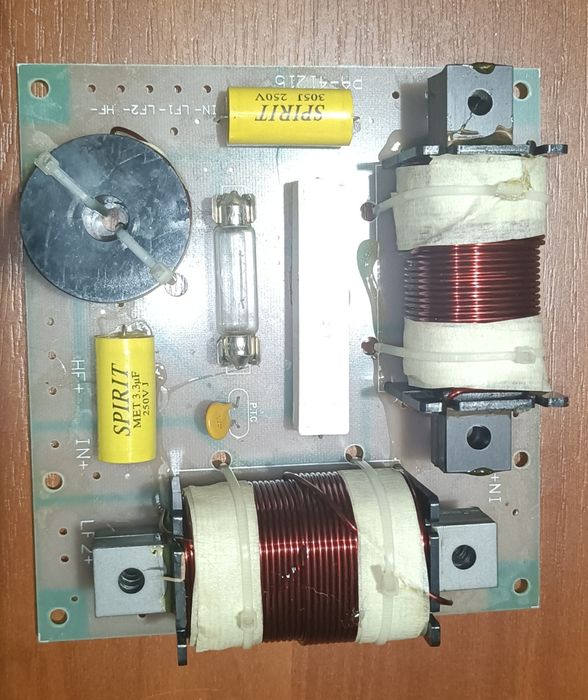 Пасивний кроссовер( аудиофільтр)