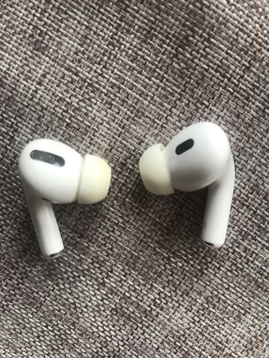 AirPods А3047R -А2084L