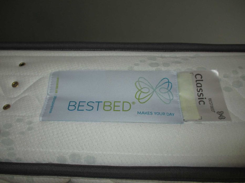 Conjunto de Quarto Solteiro em Pinho Mel com Colchão Bestbed