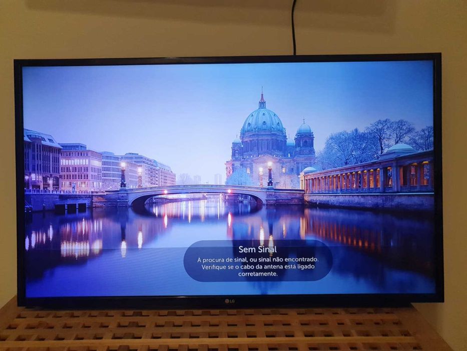 TV LG 43' 43UH610V 4K SmartTV *ler descrição