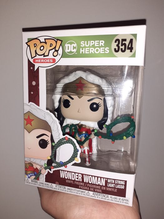 Wonder Woman with String Light Lasso Funko