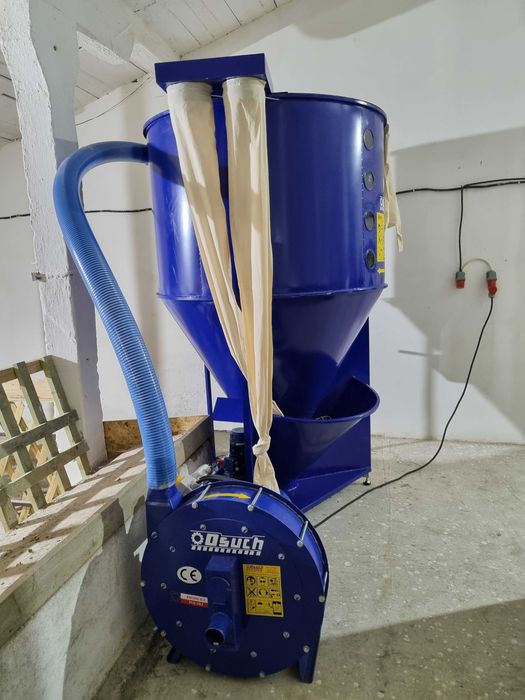 Змішувач Кормозмішувач Комбікорм