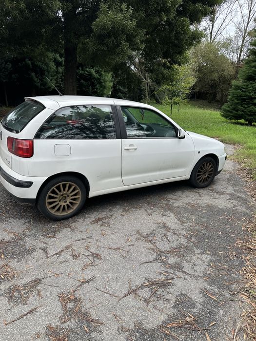Seat ibiza 1.9 do ano 2000