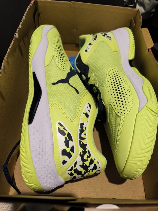 Sapatilhas Padel homem PUMA Solarcourt RCT. Amarello