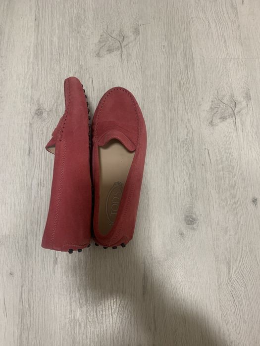 Рожеві макасини TODS