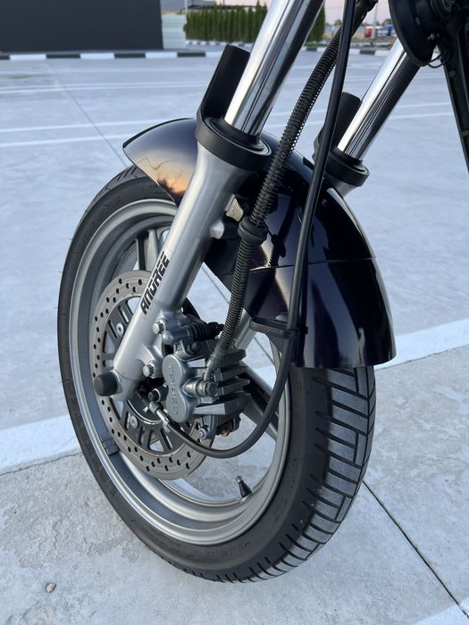 Продаж Kawasaki er 5