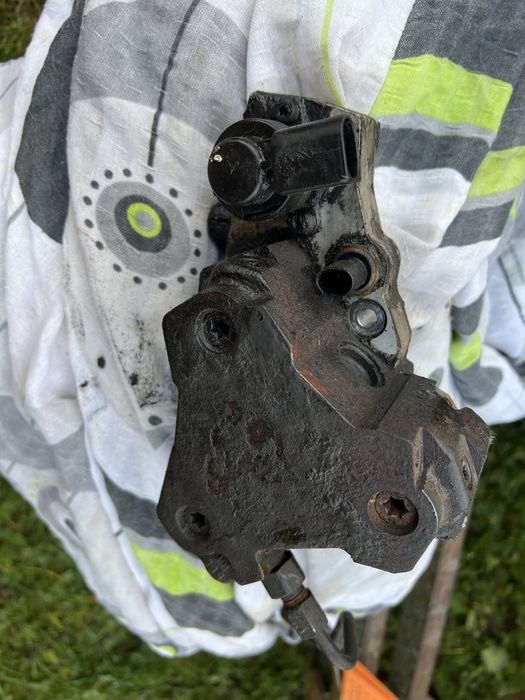 Паливний насос w211 мерседеса 2.7