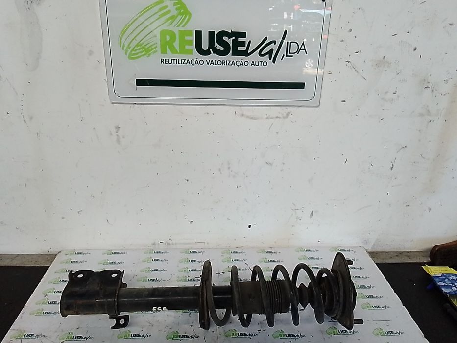 Suspensão frente esquerda MITSUBISHI Colt VI CZC (RG)
