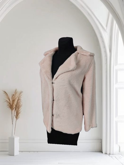 Płaszczyk damski, futerko, różowe, krótkie, narzutka miś