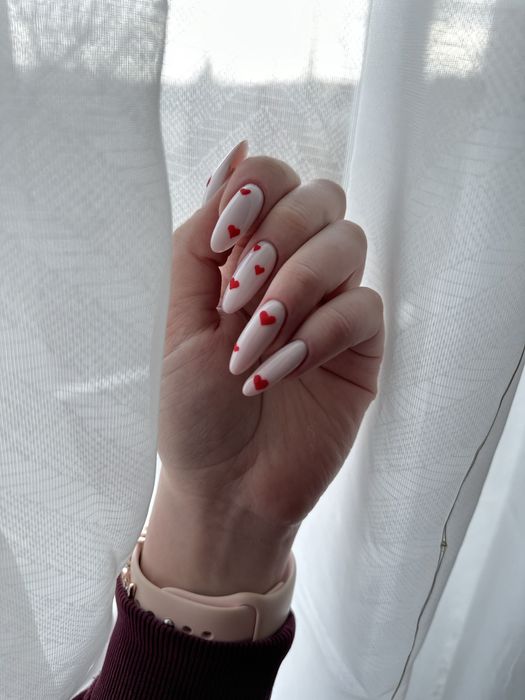 Манікюр/педикюр Камʼянець-Подільський