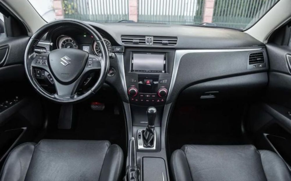 Suzuki Kizashi 2010