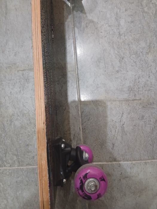Skate em 2° mão.