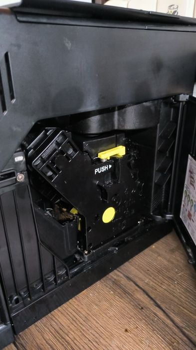 Кавомашина Saeco Minuto hd 8762