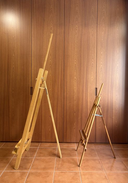 Estiradores de madeira maciça