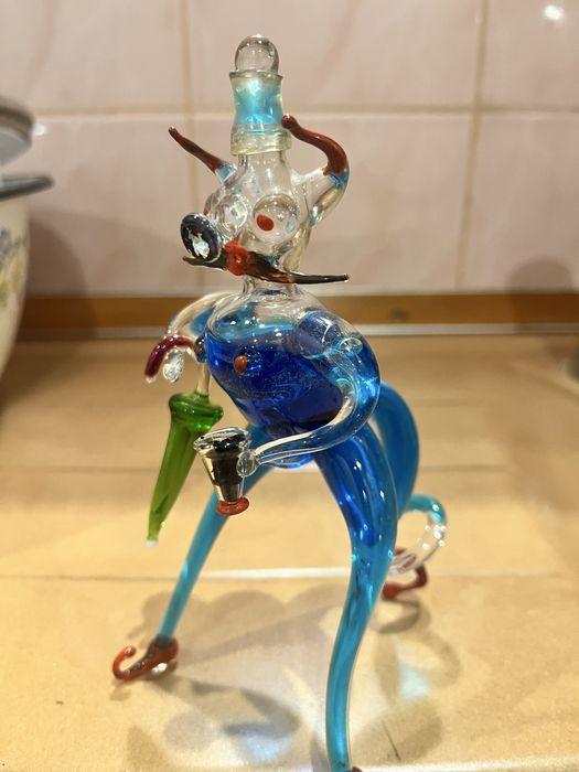 Стеклянные фигурки