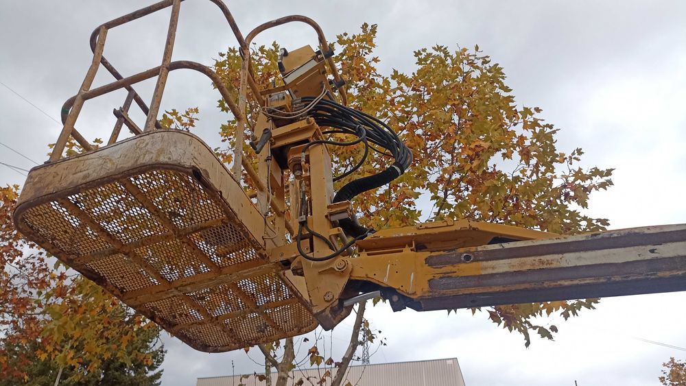 Plataforma elevatória Haulotte HA 16DX; VENDA/ALUGUER