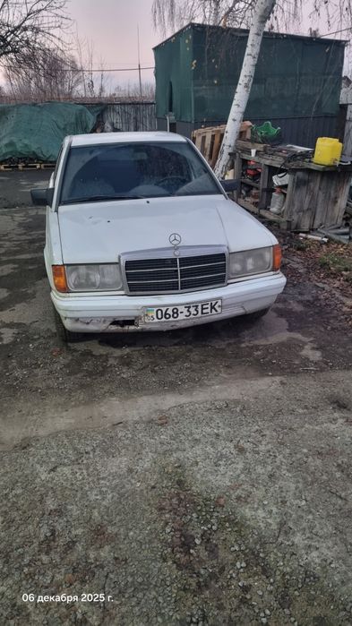 Продам мерседес дизель  2 литра