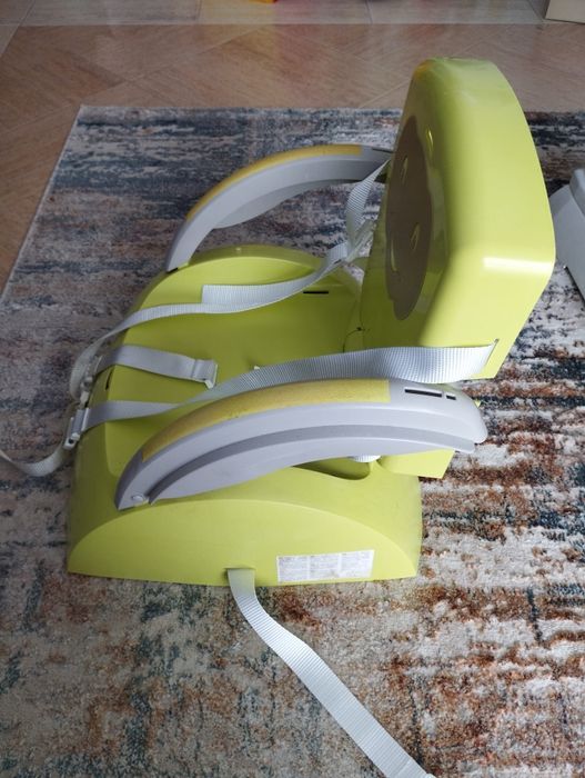 Cadeirinha de criança para comer