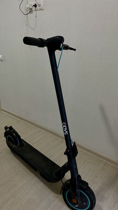 Немецкий электросамокат ODYS alpha x3 pro