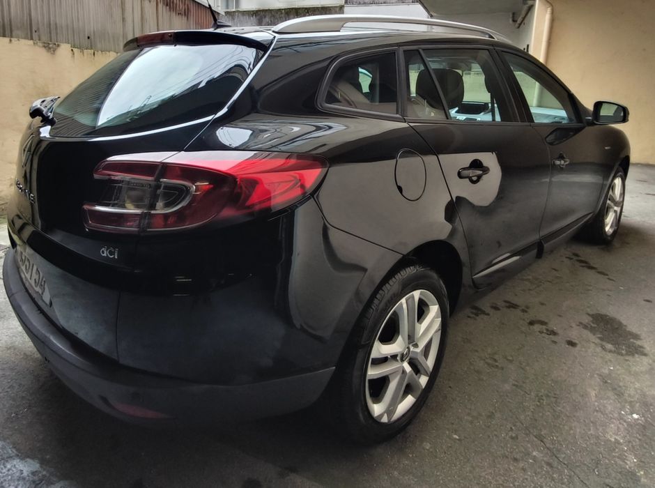 Renault Megane ST 1.5dci  Bose Edition ano 2012